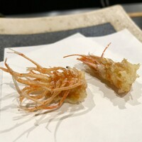 天ぷら 小宮山 - 車海老 頭と尻尾