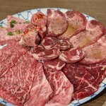 神保焼肉料理店 - 