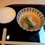 山玄茶 - 炊合せ。三度豆、とうがん、鴨のつみれ、餅麩、新生姜。