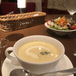 RESTAURANT Omiya - 冷製のコーンクリームスープ