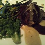 リストランテ・ディ・オークビレッジ メインダイニング - 