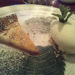 リストランテ・ディ・オークビレッジ メインダイニング - 