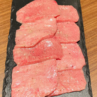 うしごろバンビーナ 銀座店 - 極上の生タン