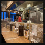 鶏ポタラーメンTHANK - 店内