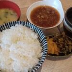 Takara ya - コースのご飯と味噌汁と漬物