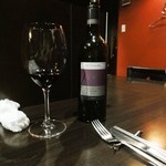 hE - PETTAVEL　EVENING　STAR　SHIRAZ　2011　3,600円