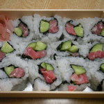 春寿司 - 土産の「逆巻き」も旨いですよ！