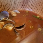 定食 美松 - シジミ汁。