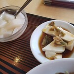 中国広東料理 聚宝 - 搾菜豆腐と杏仁豆腐