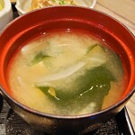 Sandaime Uogashi Aoki Sengyo Ten - 味噌汁
