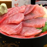 三是寿司 - まぐろ丼(大盛り)