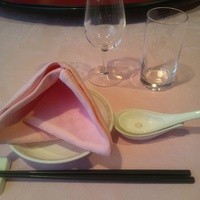 赤坂 四川飯店 - テーブルセット