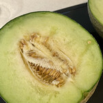 ユナイテッドベジーズ - 真ん中のタネの部分が美味しい