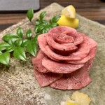 焼肉 拍手喝采 - 黒毛和牛タン