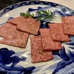 焼肉 拍手喝采 - トモサンカク　リブシン