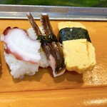魚国寿司 - にぎり2