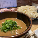 中華蕎麦 とみ田 - つけめん大　　　　　　　　1400円
      特選全部のせトッピング　　1000円