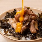 Recommended: Salted horumon only, egg on rice, with seaweed