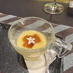 トゥ・ラ・ジョア イズム - ゴールドラッシュのスープ