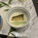 トゥ・ラ・ジョア イズム - 鮎の一皿