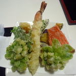 きた六 - 天ぷら（前面）