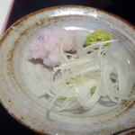 きた六 - 薬味には辛味大根も