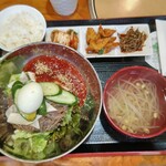 吉祥 - ビビン冷麺定食