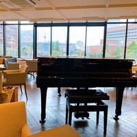 COLONIAL BEACH 横浜ハンマーヘッド - 