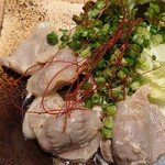 肉汁餃子のダンダダン - 2022年7月　砂肝のニンニク漬け　427円