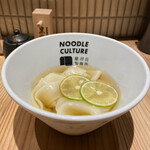 天ぷら食堂 たもん - 〆のありがたきしめん(すだちトッピング)
