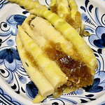 Abats - これ食べてみてともらった根曲がり竹のブロード炊き　羊のブロードで炊いて寝かせて味が沁み込んでます