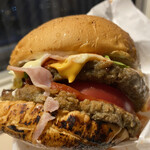 BRASSERIE WILL - ずっしり！
現物は写ってる以上の迫力と食べ応え！