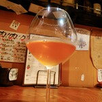 立飲・ビストロシン サンテ - オレンジワイン