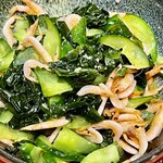 カネヒデ小林商店 - 桜海老は胡瓜と用宗若芽で酢の物になりました