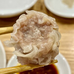 かつぎや - 25分は蒸さないと中まで火が通らないみっしり詰まった焼売です