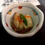 風来坊 - お通し(高野豆腐)