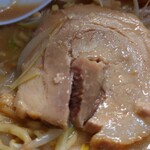 ラーメン専門店 和 - チャーシューはこんなかんじ。