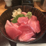 まぐろの鉄人 - 中トロ丼てんこ盛り