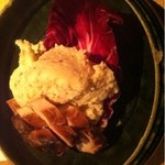 馬場六区 - 学生注目！！右端、欠けてるね。チップ入りの皿が散見される。