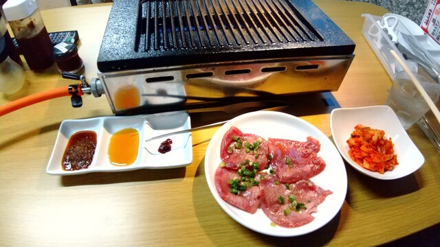 うえの屋 川崎町の焼肉店 | 夜間営業の人気店