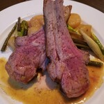 三日月 - 子羊骨付きロースト