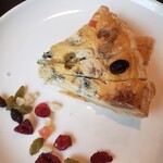 三日月 - ブルーチーズのタルト