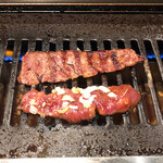 牛王 - ハラミ。ぎっしりつまったお肉の旨みを味わえます。ゴハン食べたい！