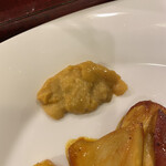 寿し処 春道 - ウニとタマゴダケの炒め