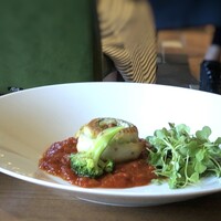グランカフェ - ◆お一人は「太刀魚のロールトマトソース」・・感想をお尋ねするのを忘れました。
