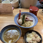 支那そば なかじま - つけそば(しお)麺普通盛り味玉のせ　ワンタン皿