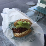 ラッキーピエロ ベイエリア本店 - 