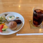 チャビーカフェデセール - アイスコーヒー　440円
マフィンモーニングセット　120円