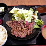 肉系居酒屋 肉十八番屋 - 