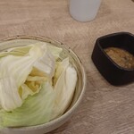 Kitano Ichiba - おかわりキャベツとおかわり味噌